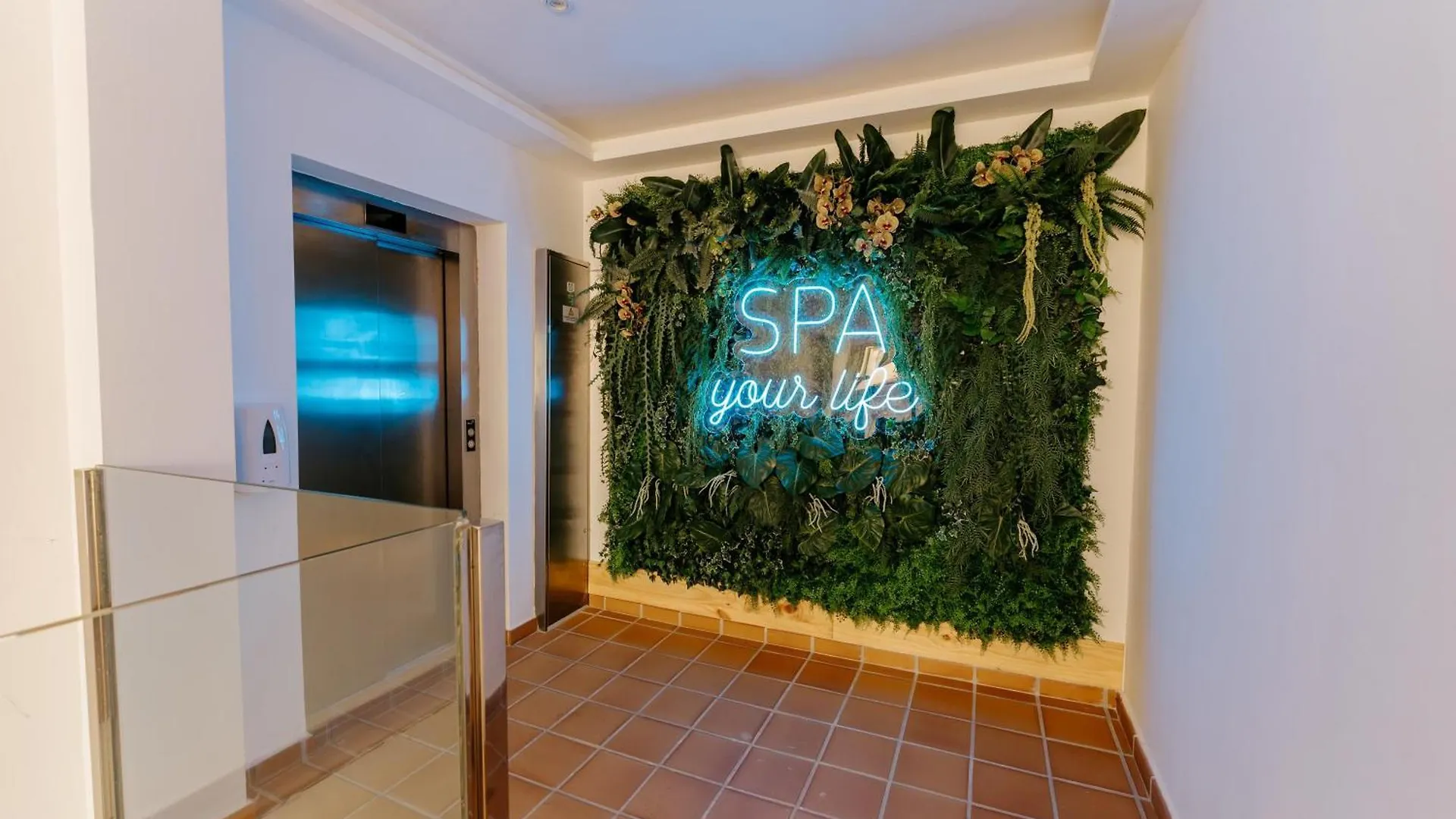 R2 Buganvilla Hotel & Spa Morro Jable  Morro Jable (Fuerteventura)